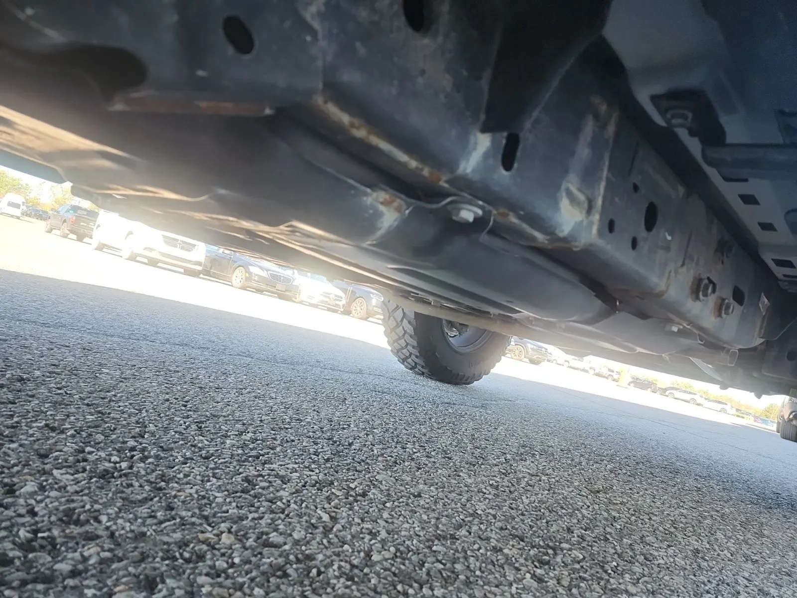 Undercarriage - Passenger Photo