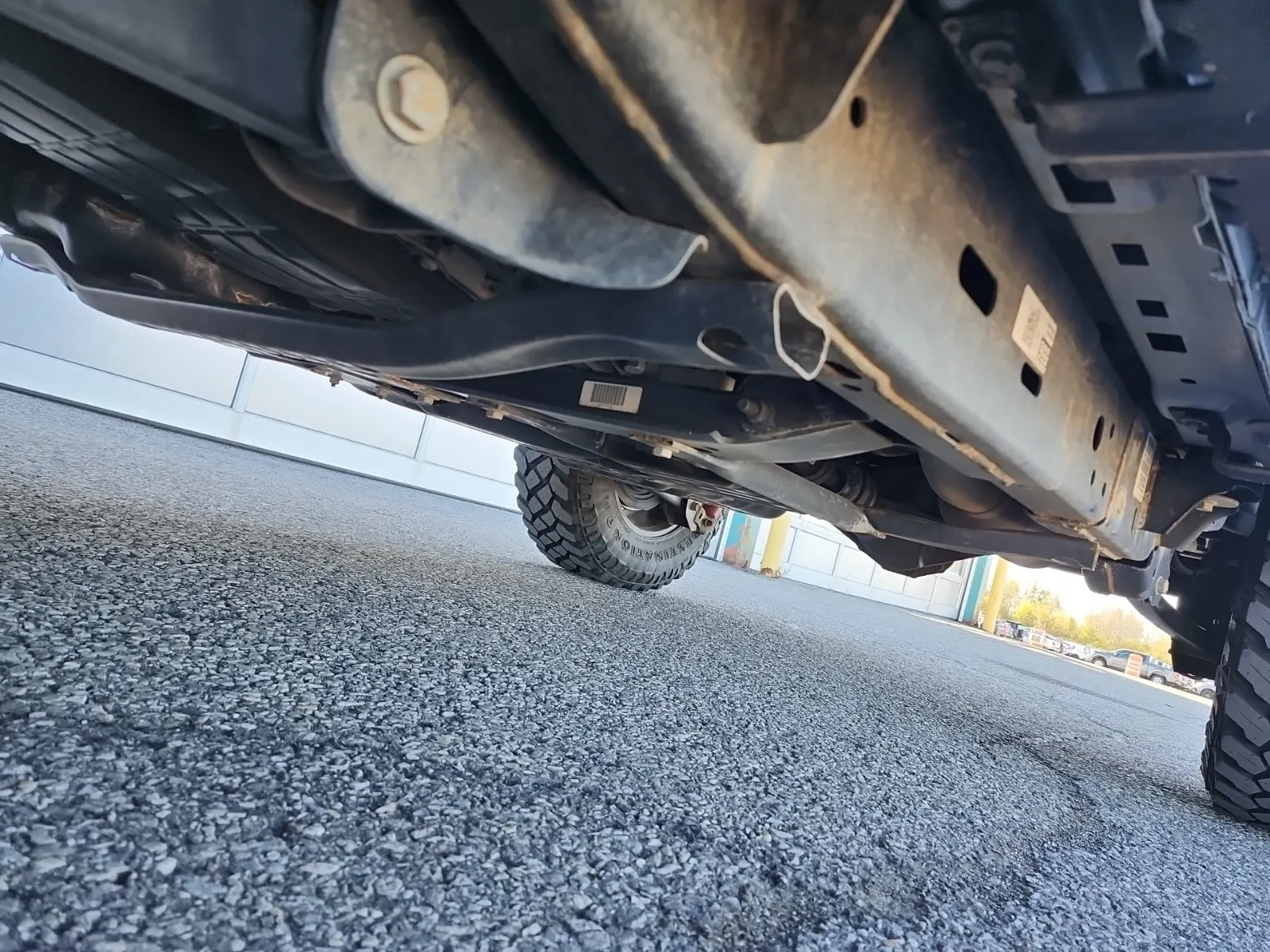 Undercarriage - Driver Photo