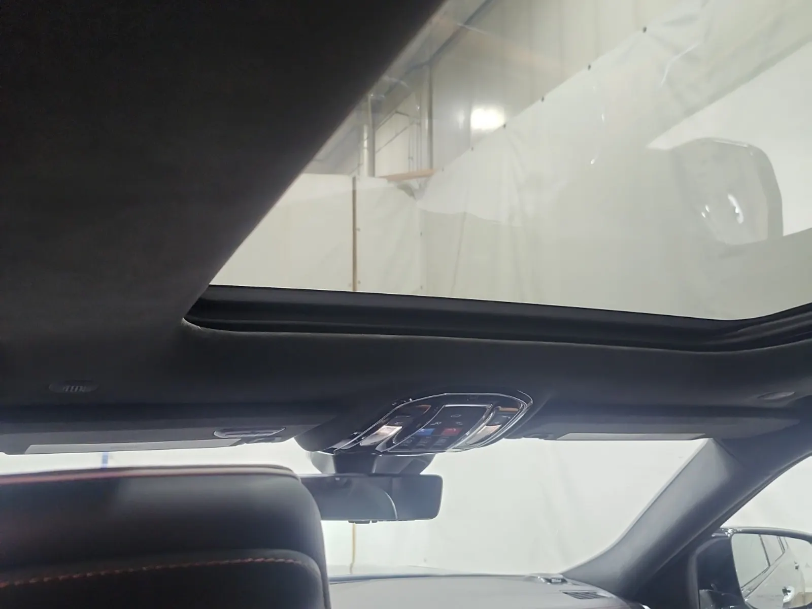 Interior Roof Photo
