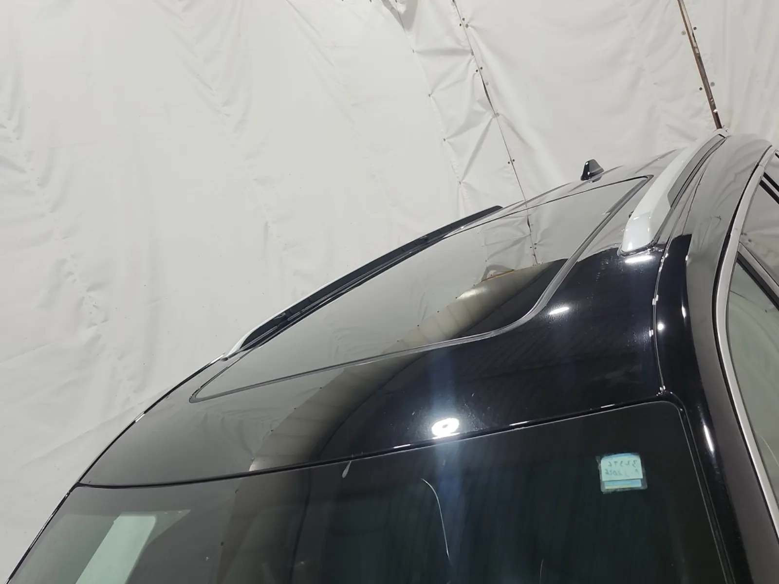 Exterior Roof Photo