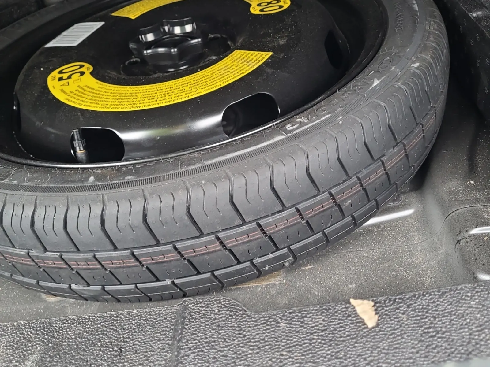 Spare Tire & Wheel Photo