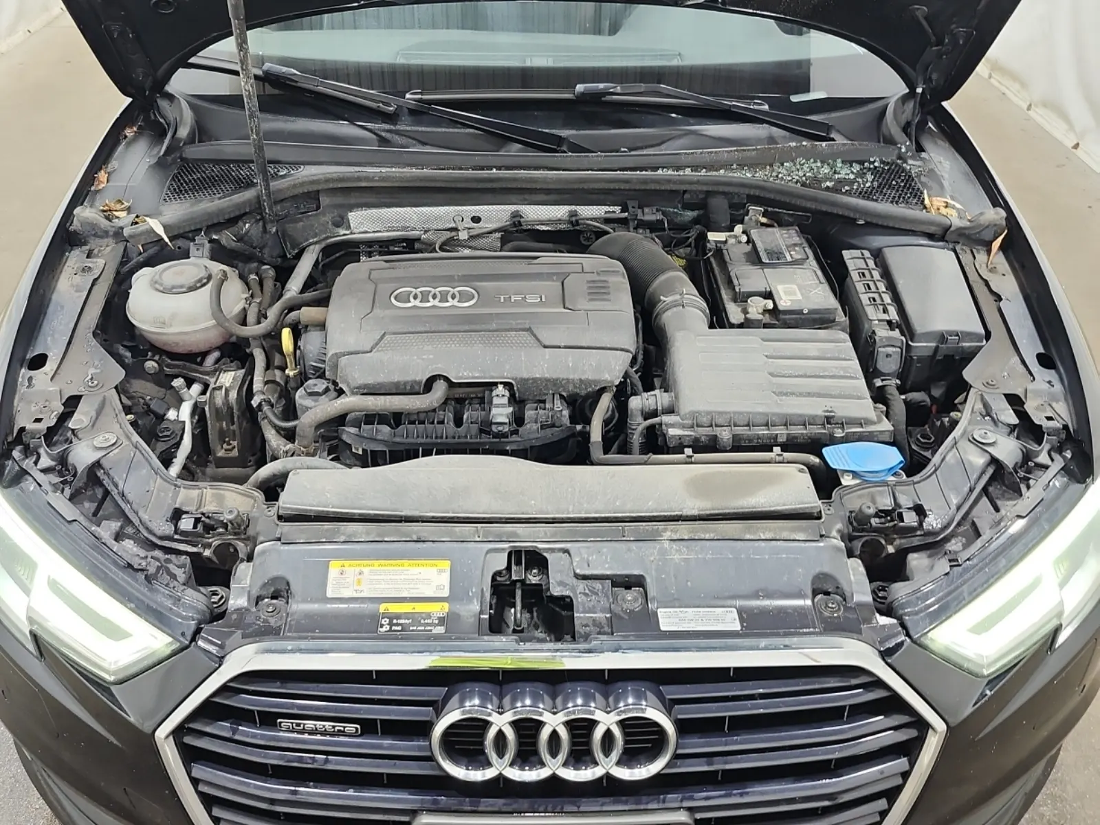 Engine Photo