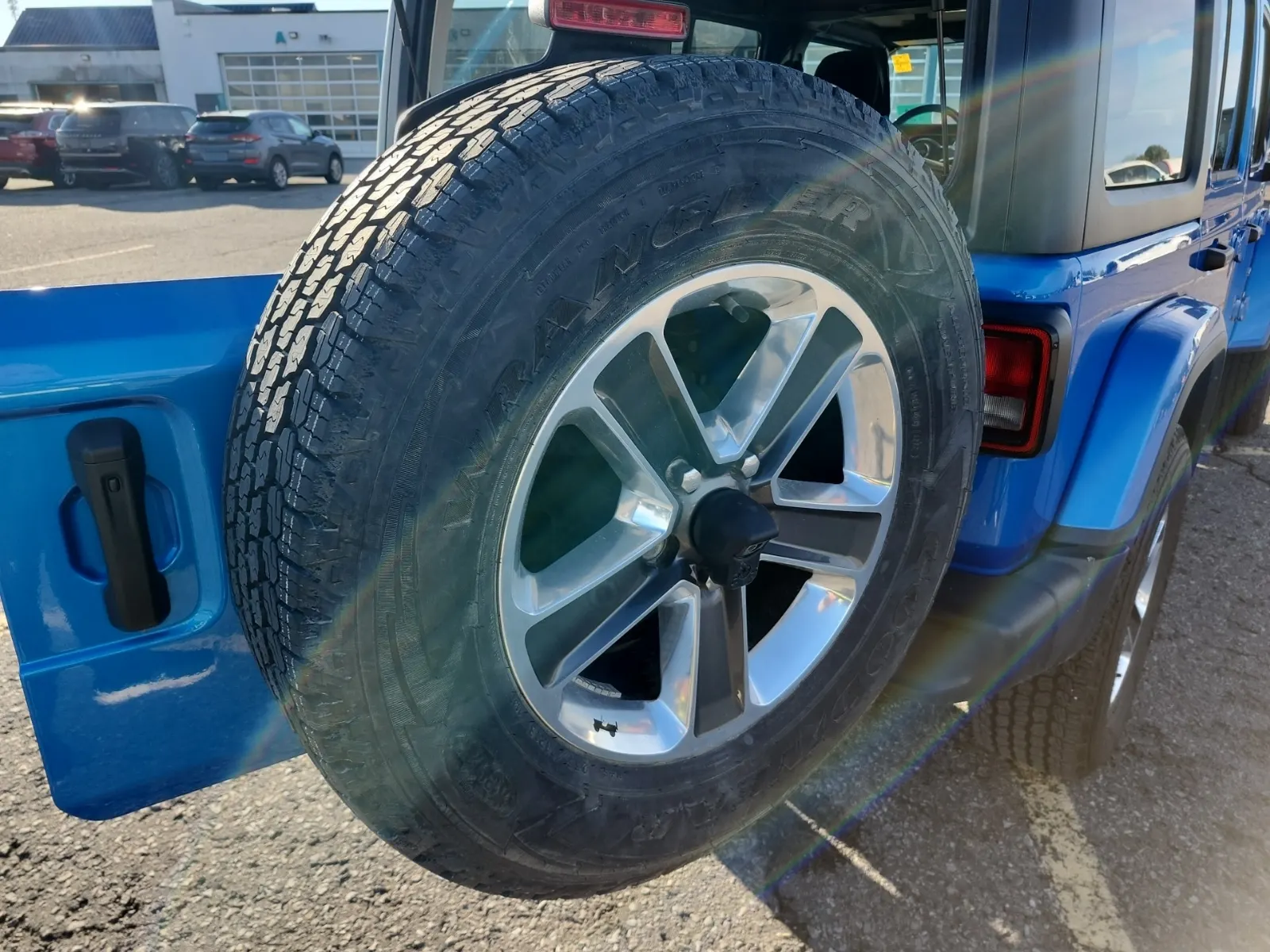 Spare Tire & Wheel Photo