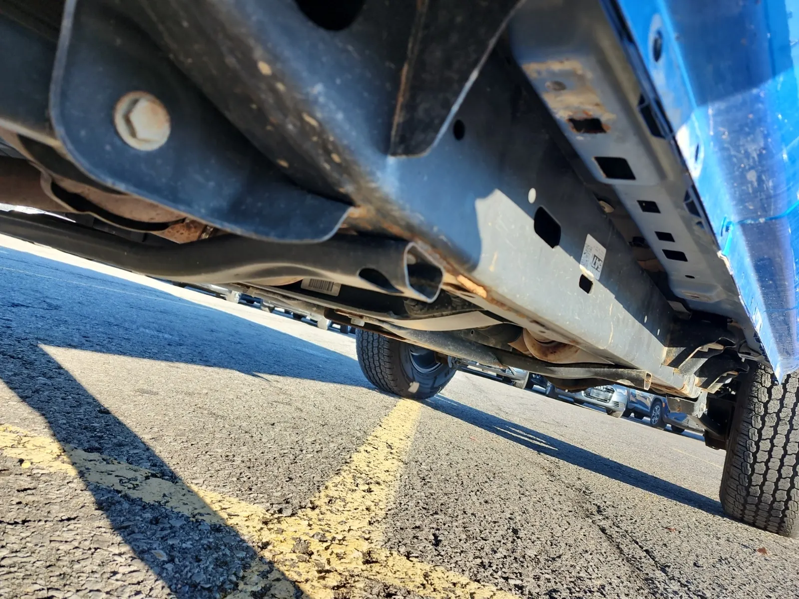 Undercarriage - Driver Photo