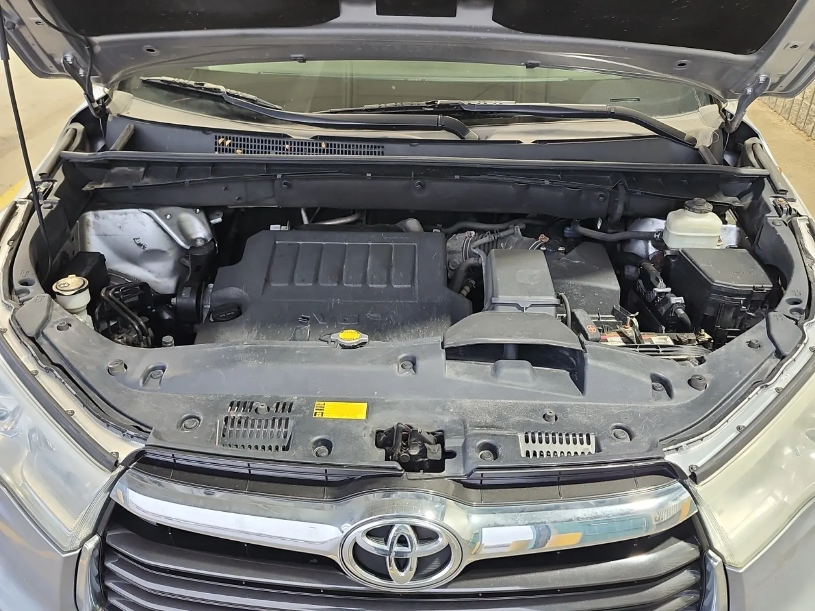 Engine Photo