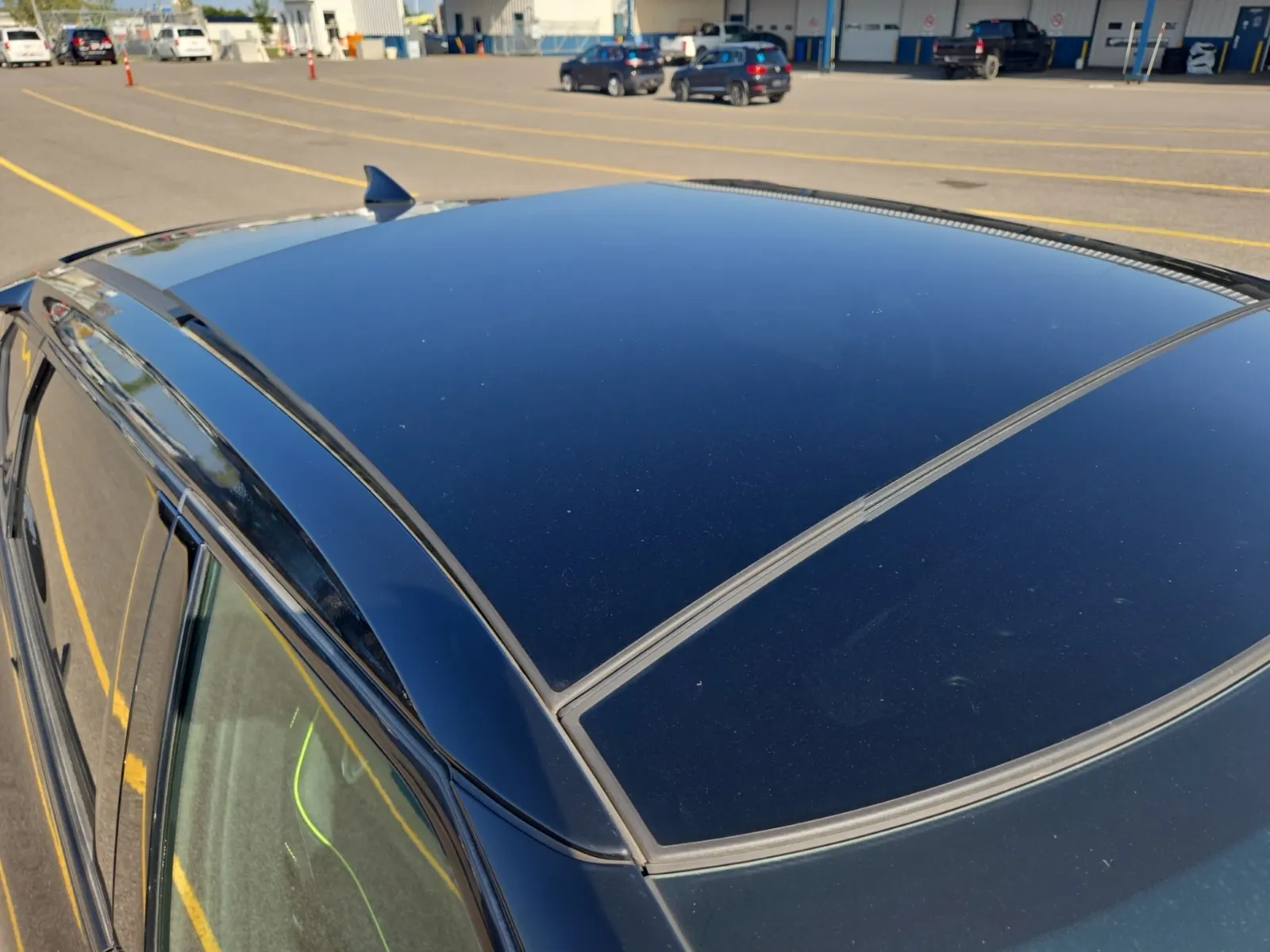 Exterior Roof Photo