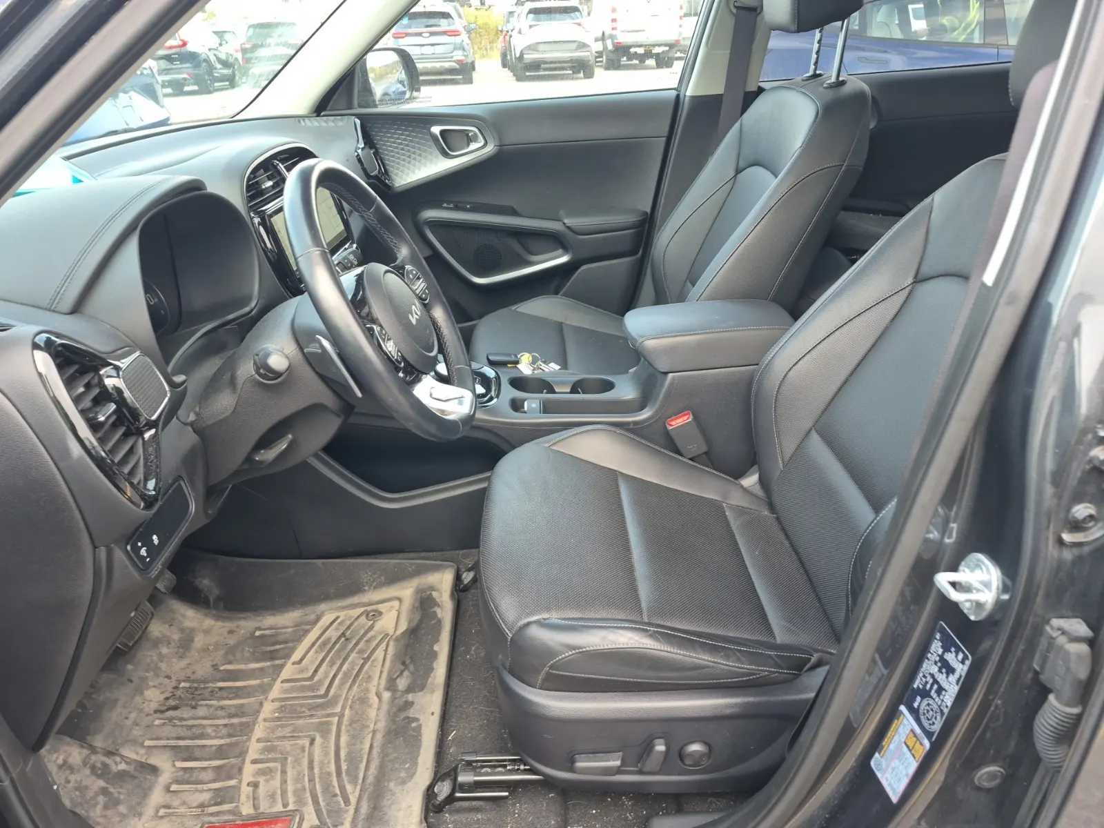 Front Interior Photo