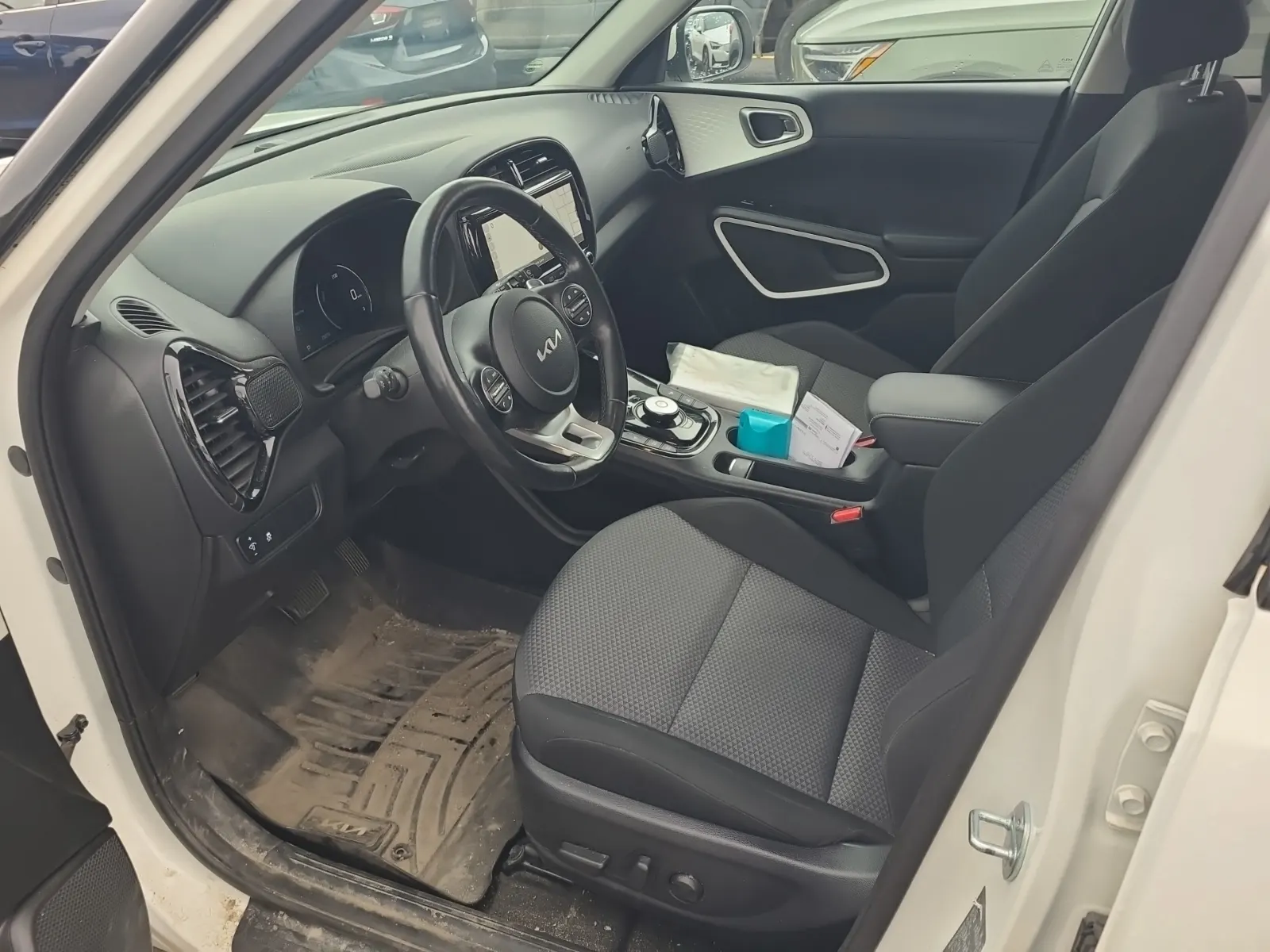 Front Interior Photo