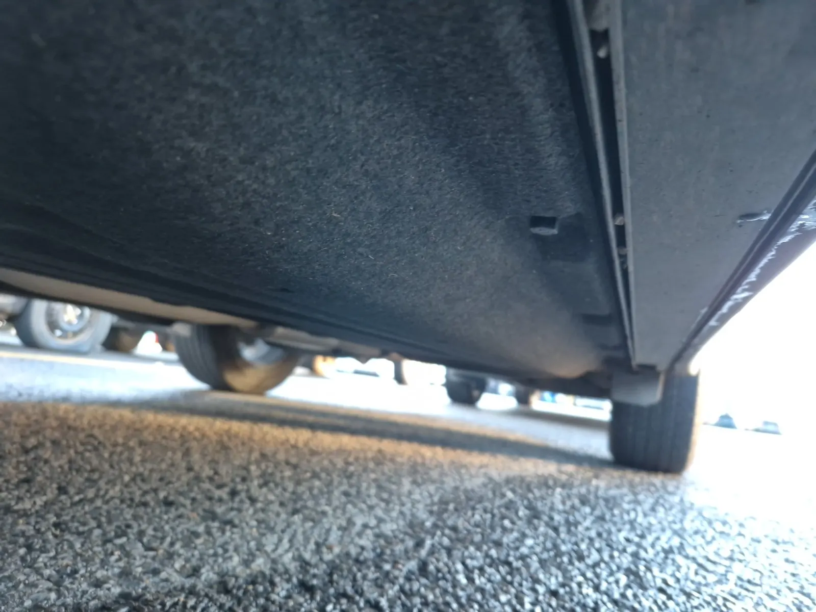 Undercarriage - Driver Photo