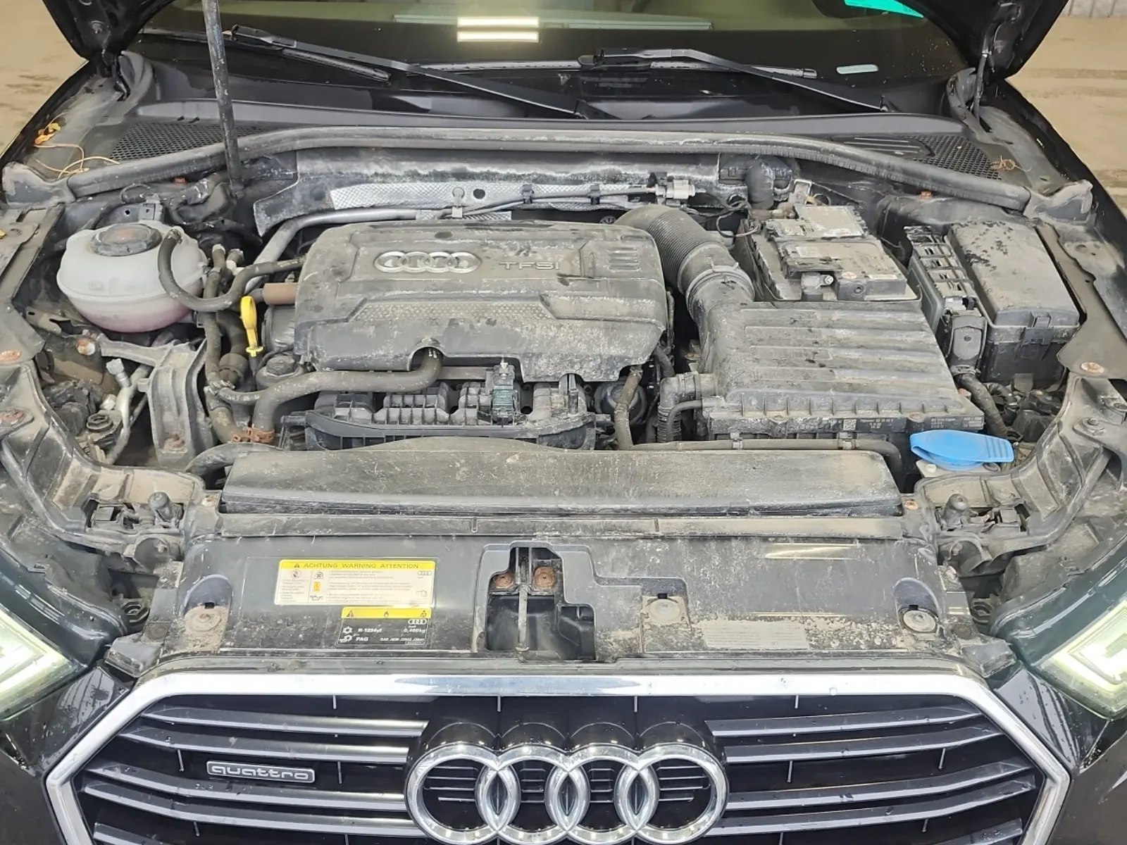 Engine Photo