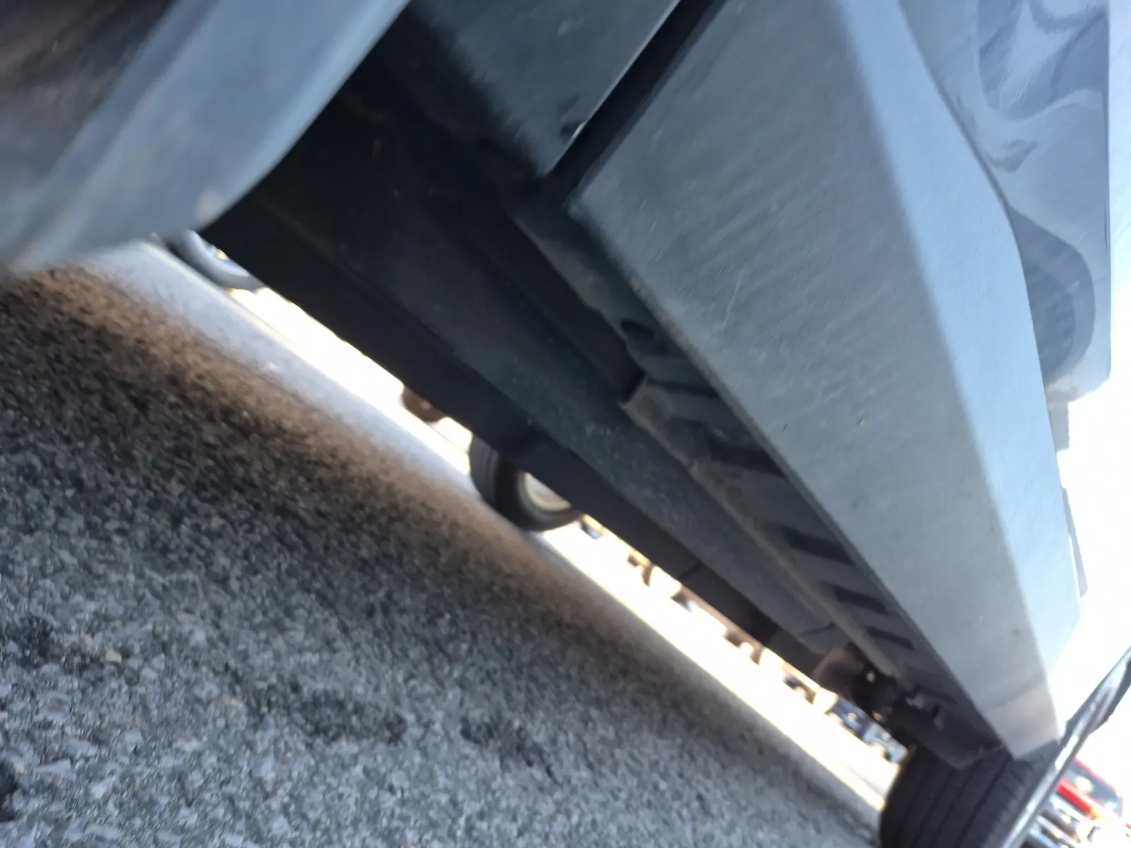 Undercarriage - Driver Photo