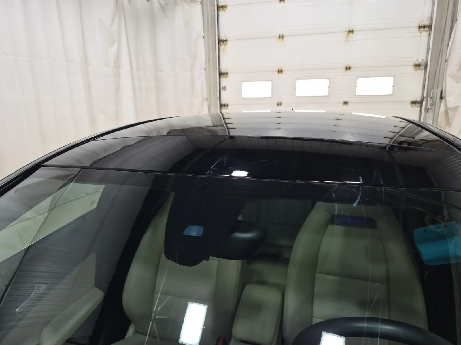 Exterior Roof Photo