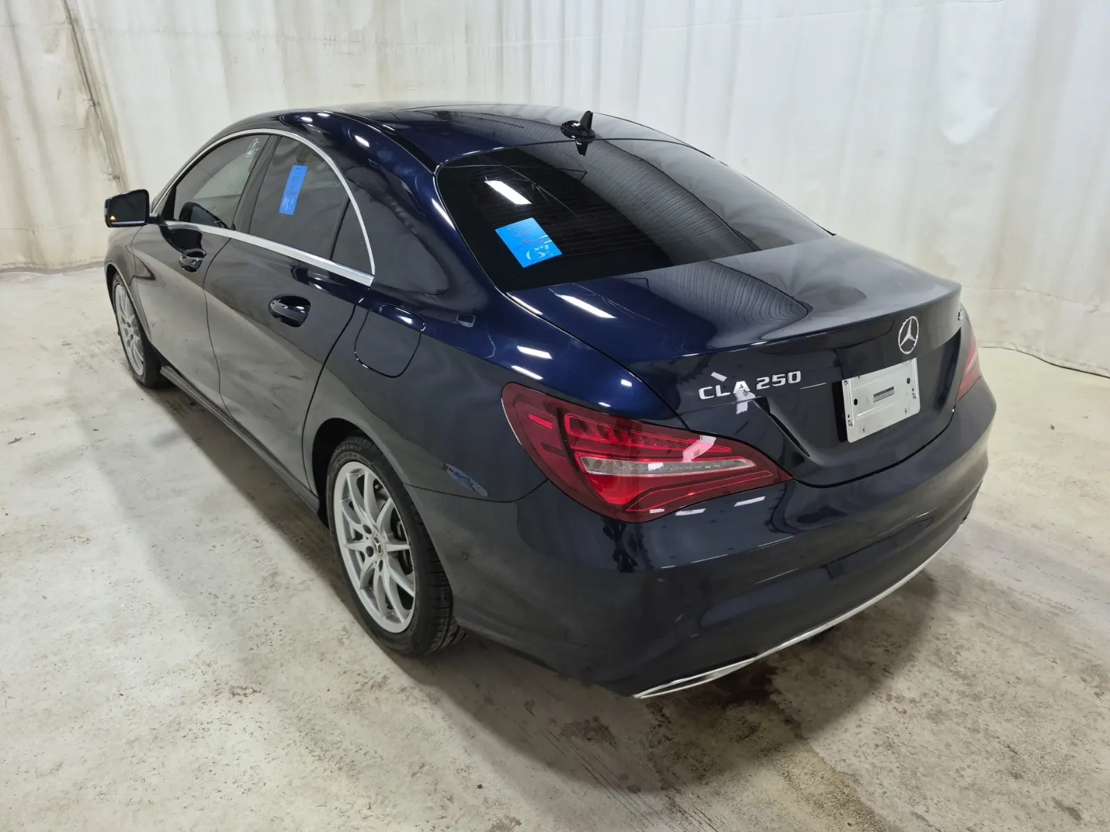 Driver Rear 3/4 Photo