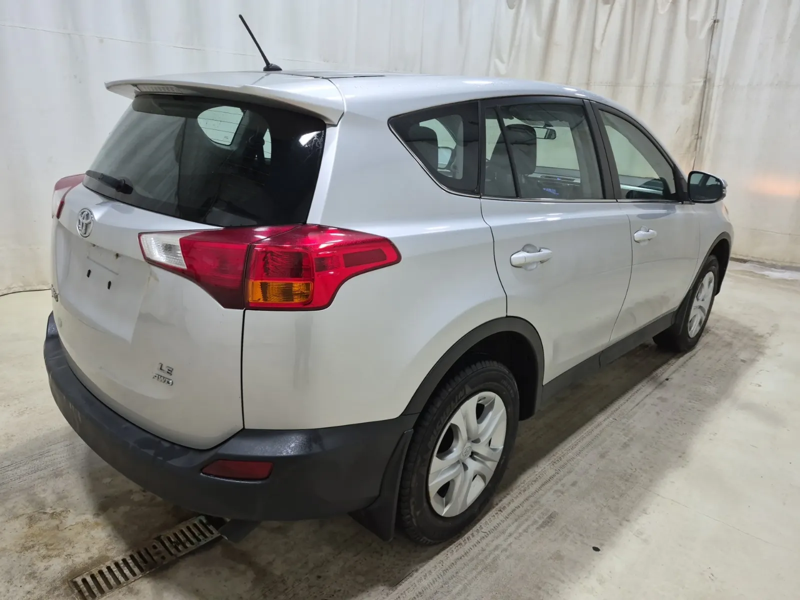 Passenger Rear 3/4 Photo