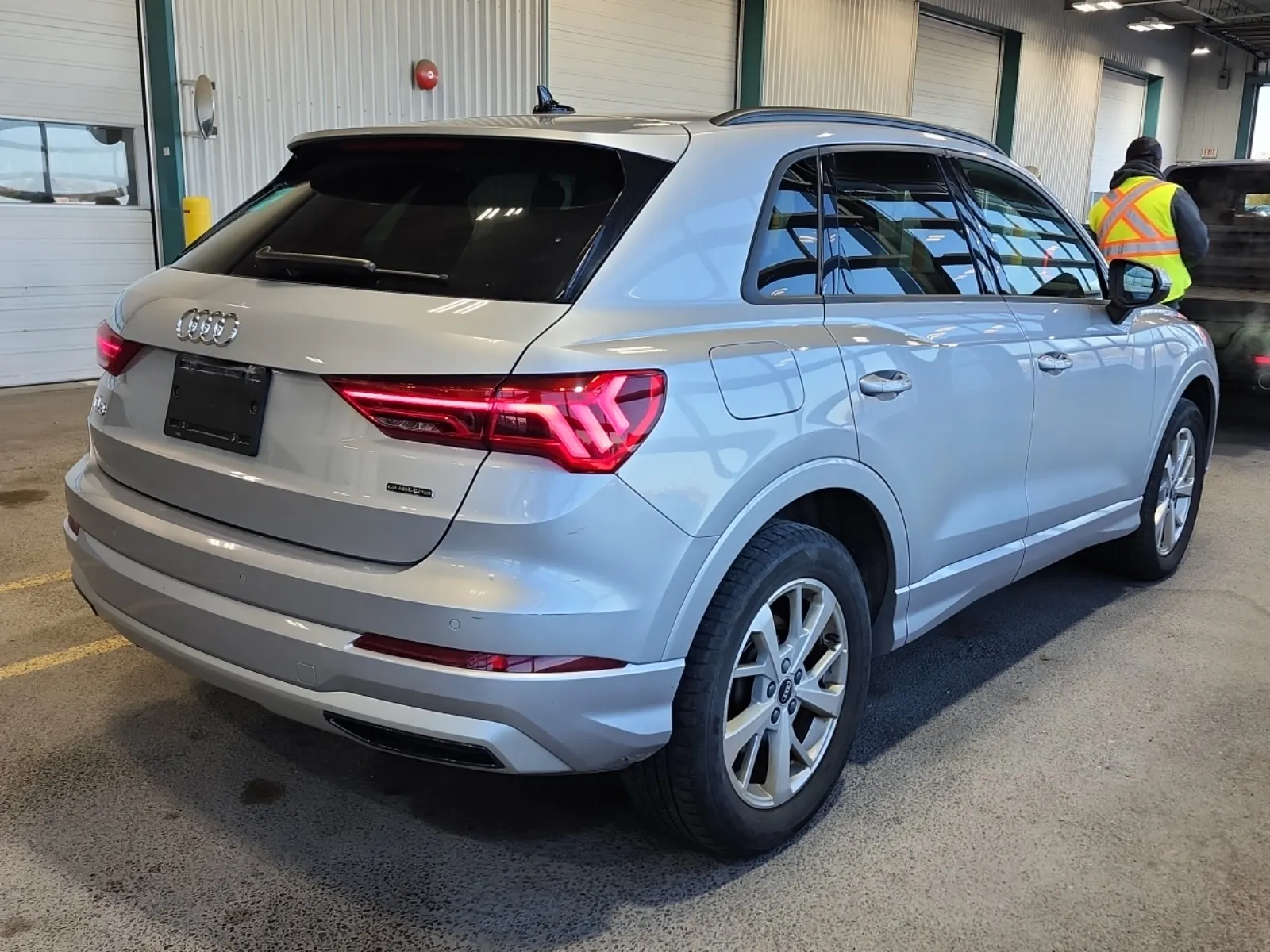 Passenger Rear 3/4 Photo