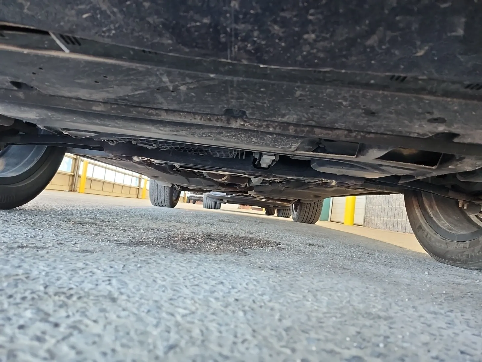 Undercarriage - Front Photo