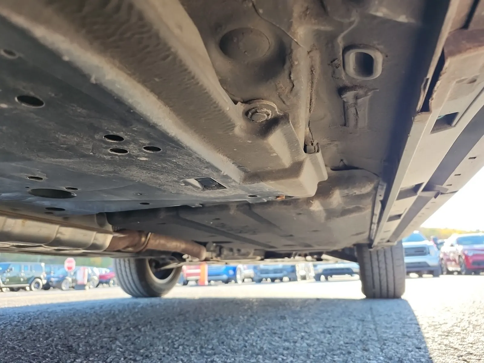 Undercarriage - Passenger Photo