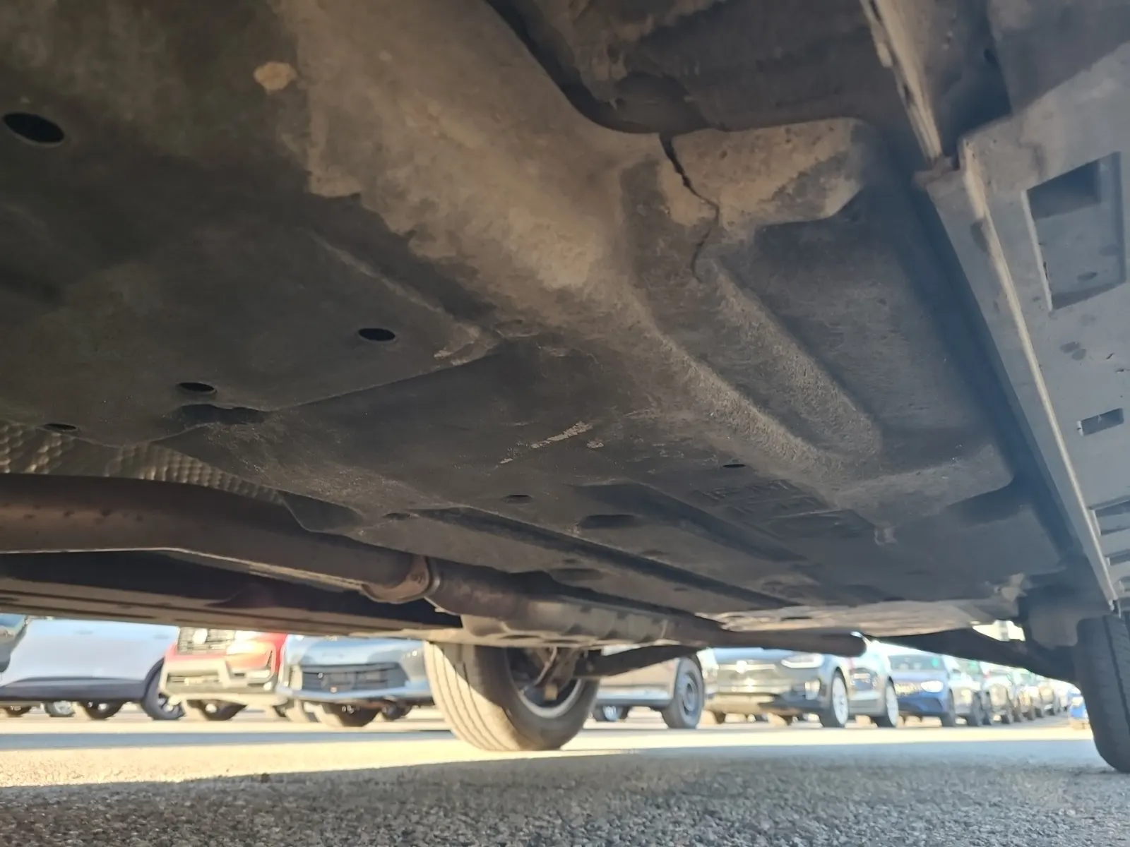 Undercarriage - Driver Photo