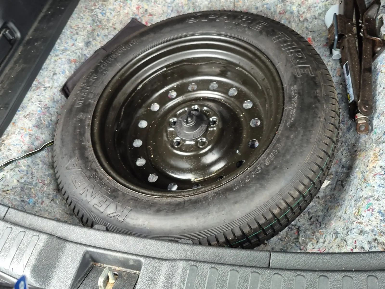 Spare Tire & Wheel Photo