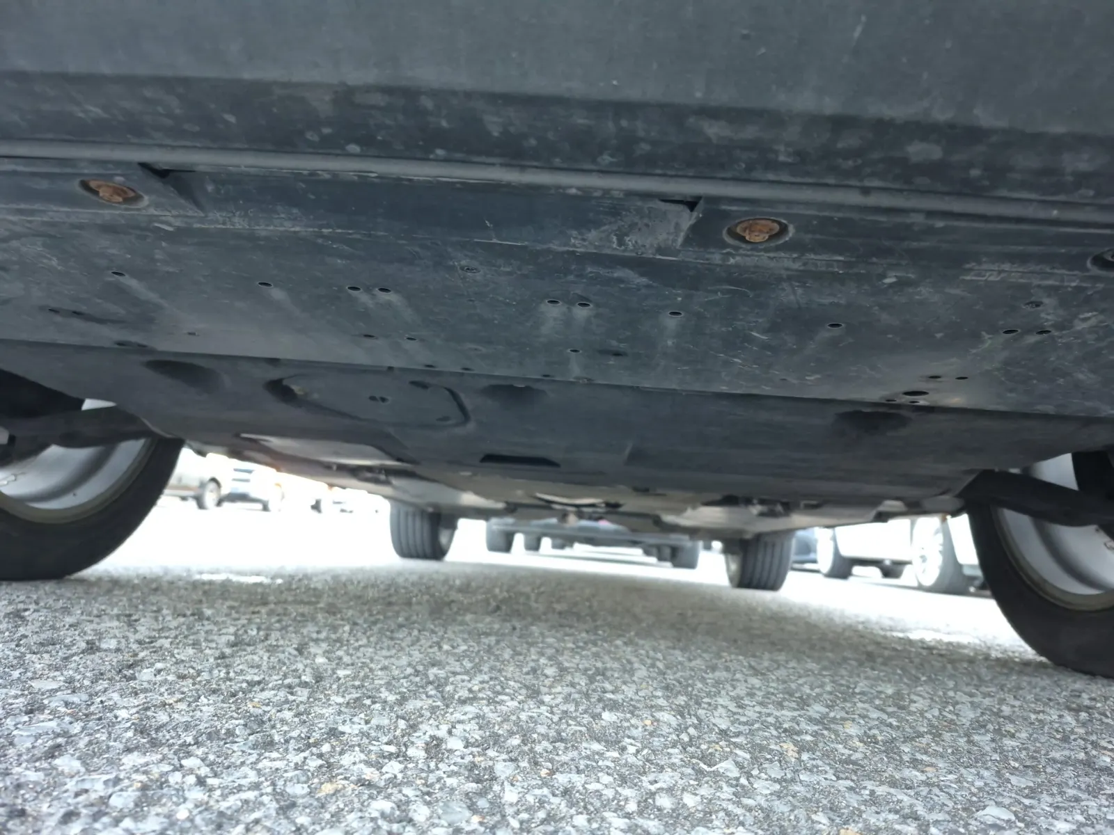 Undercarriage - Front Photo
