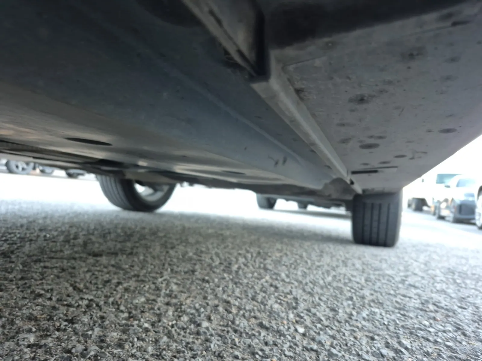 Undercarriage - Driver Photo