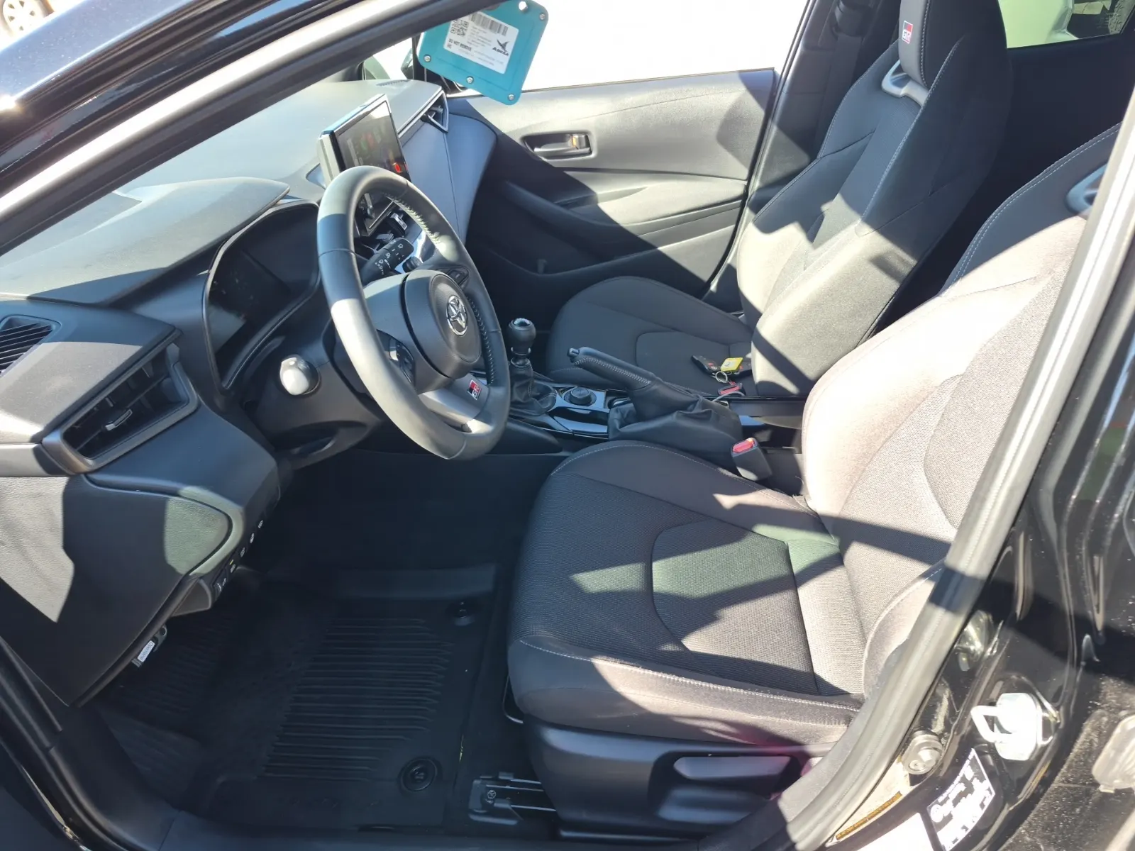 Front Interior Photo