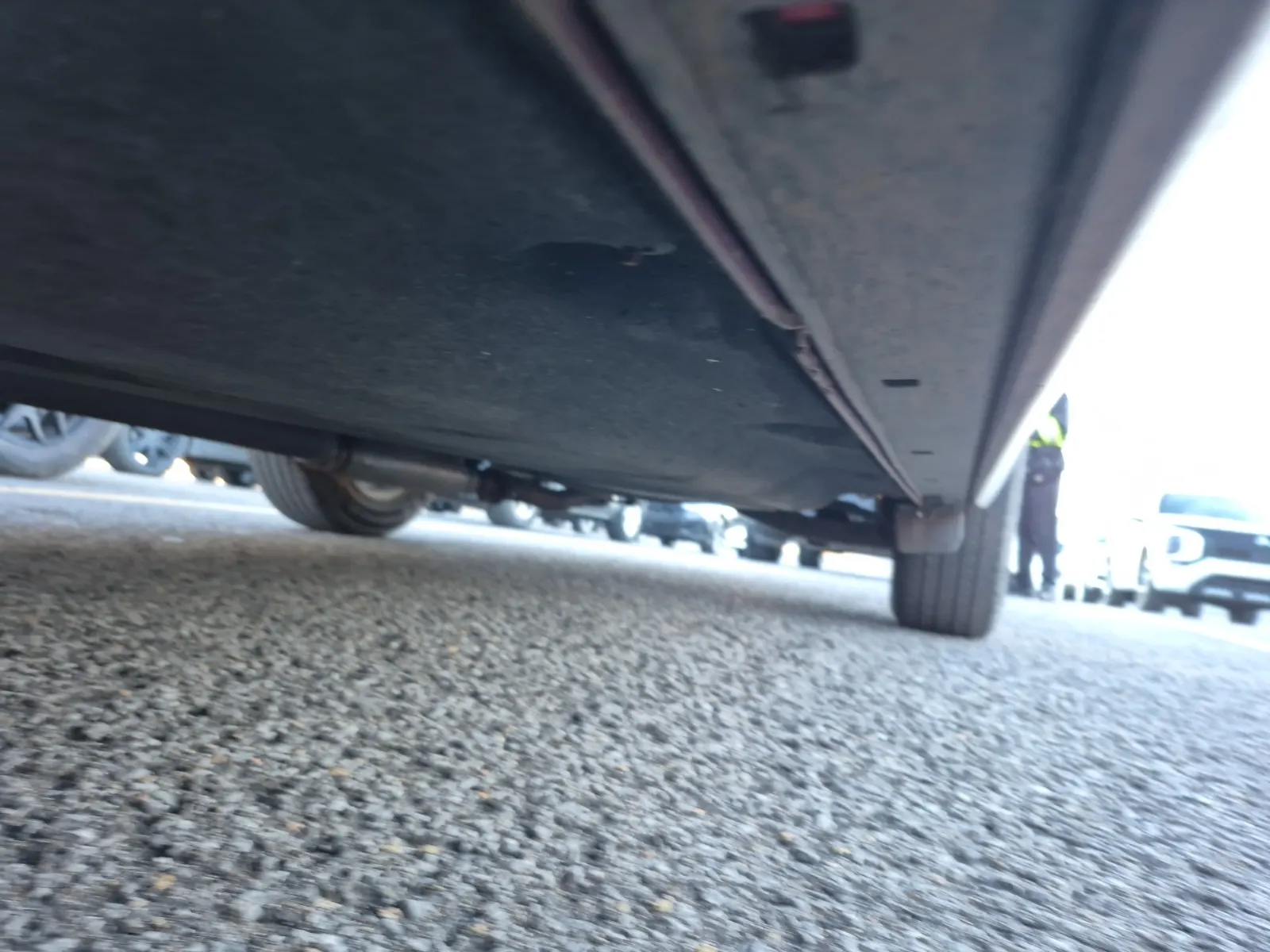 Undercarriage - Driver Photo