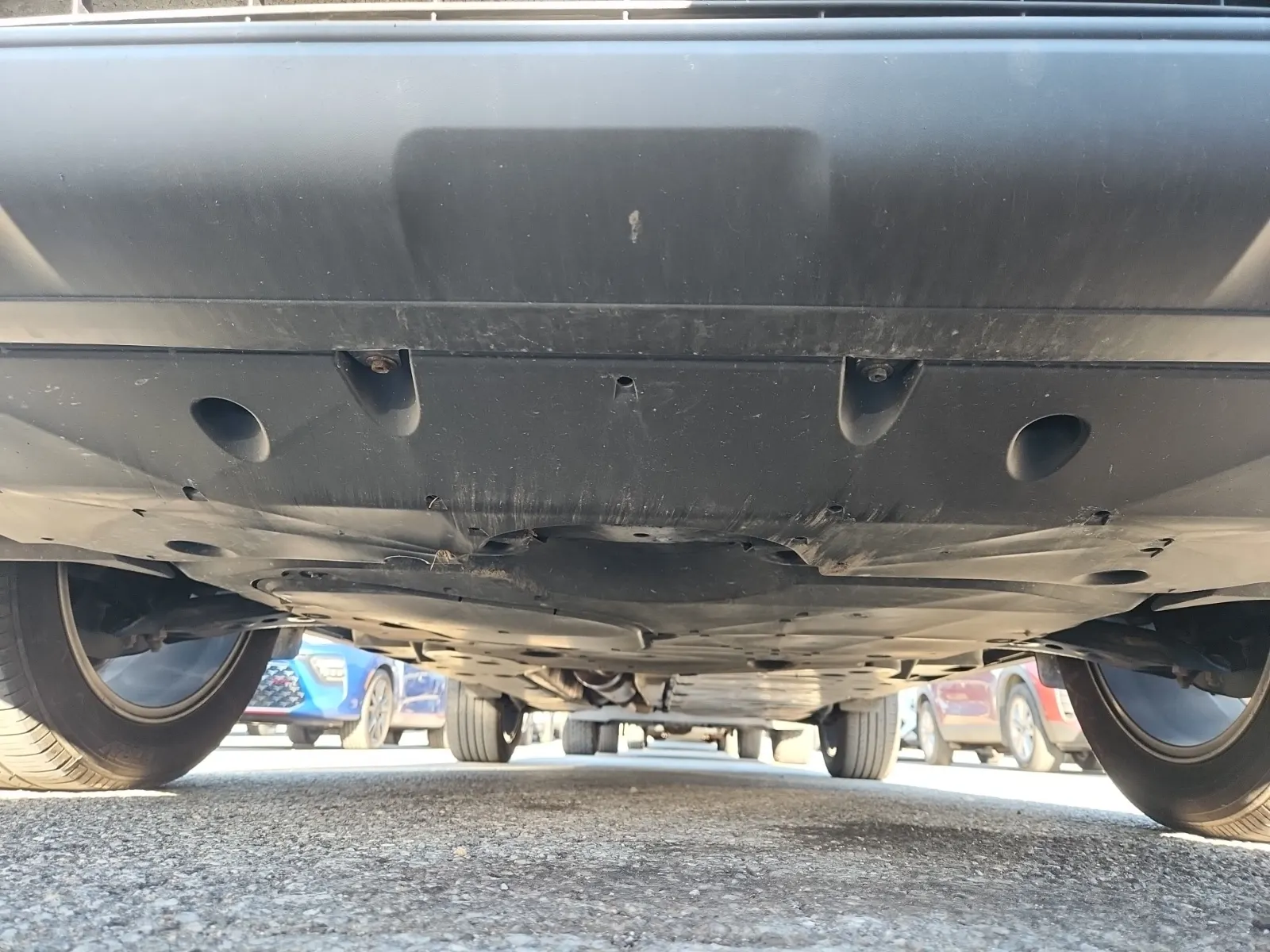 Undercarriage - Front Photo