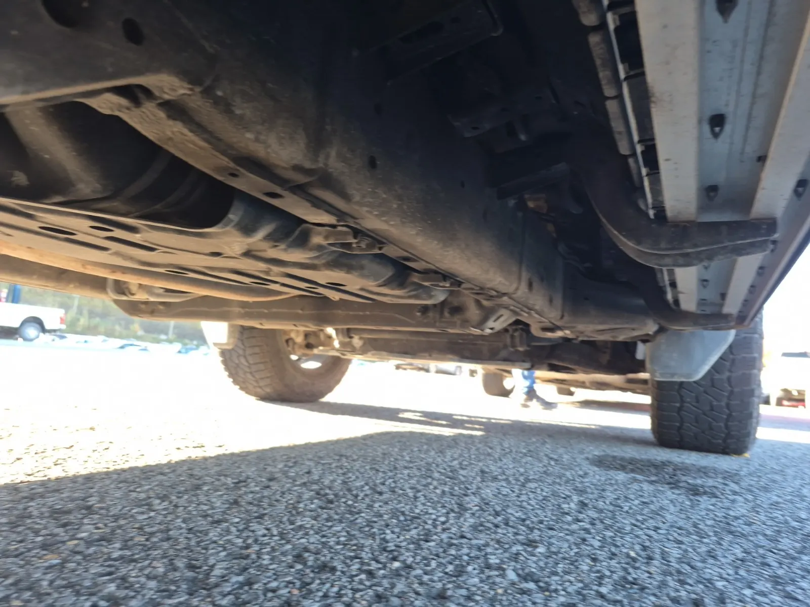 Undercarriage - Passenger Photo