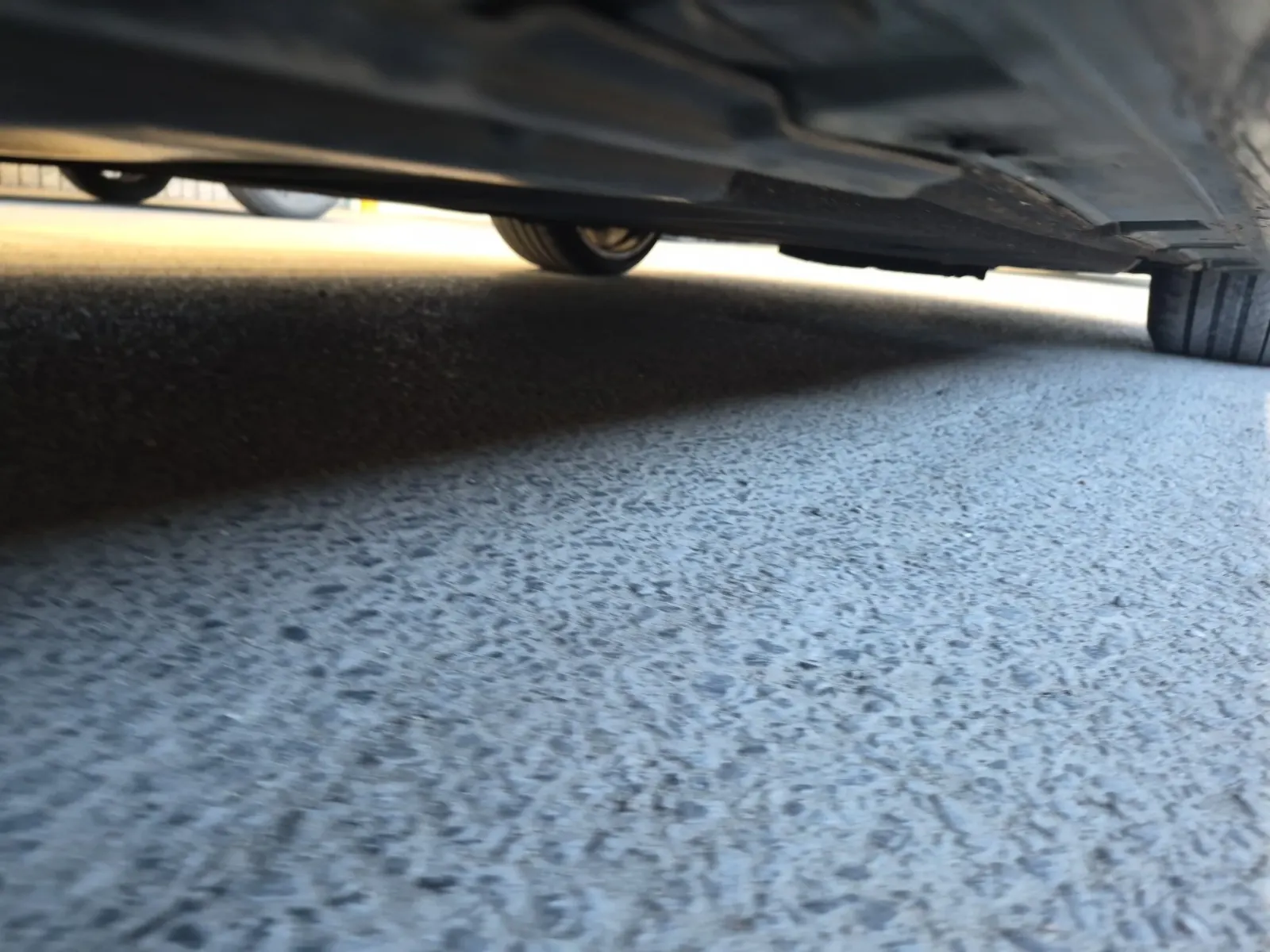 Undercarriage - Passenger Photo