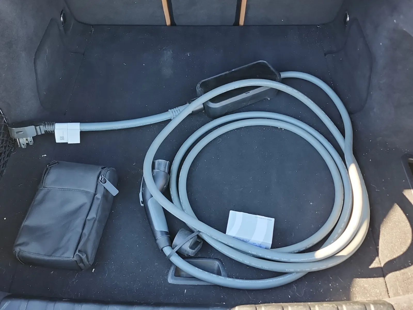 Charging Cable Photo