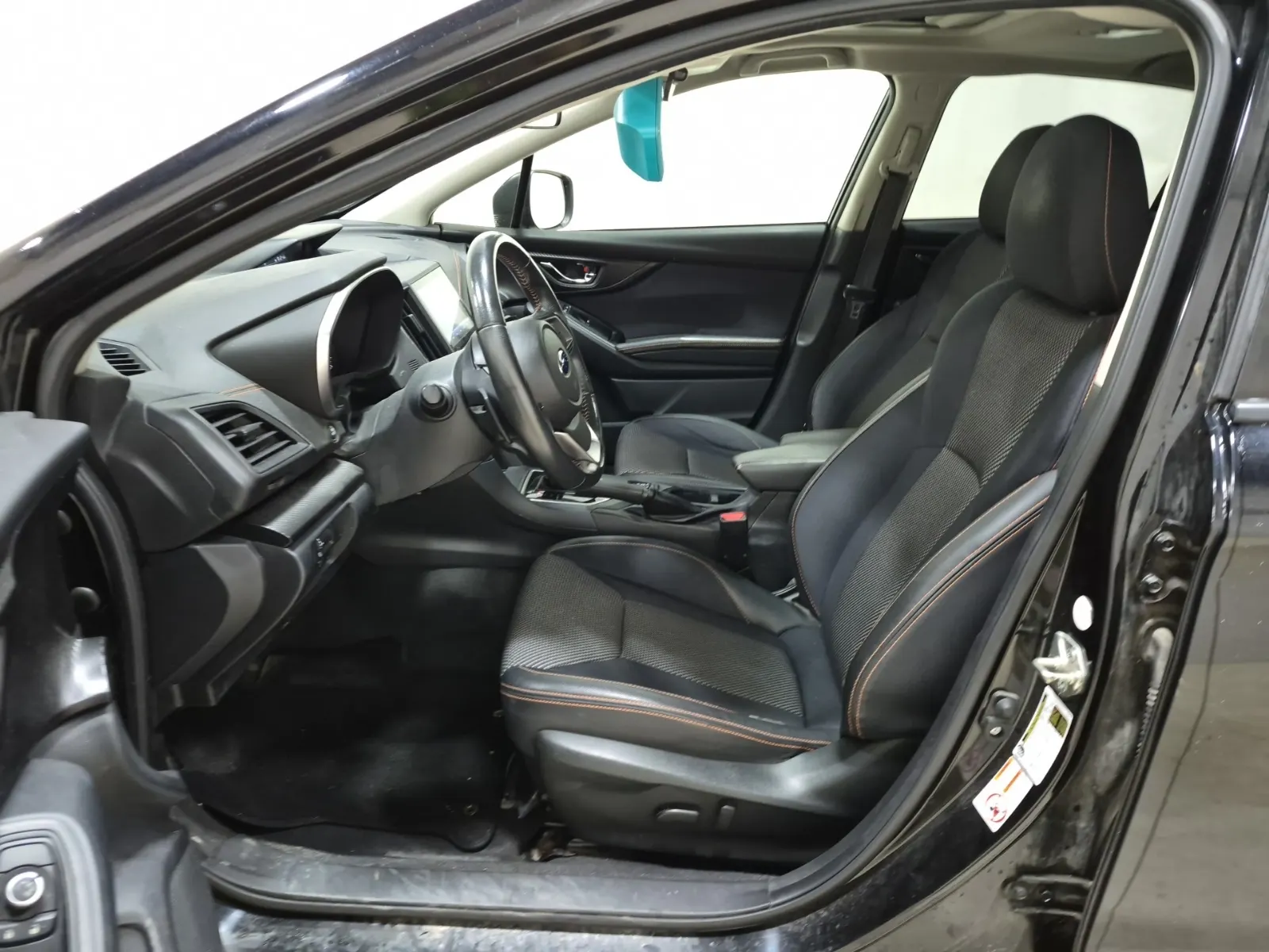 Front Interior Photo
