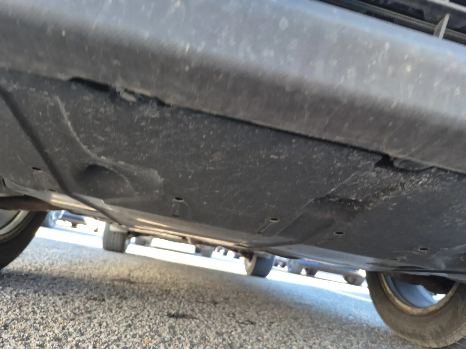 Undercarriage - Front Photo