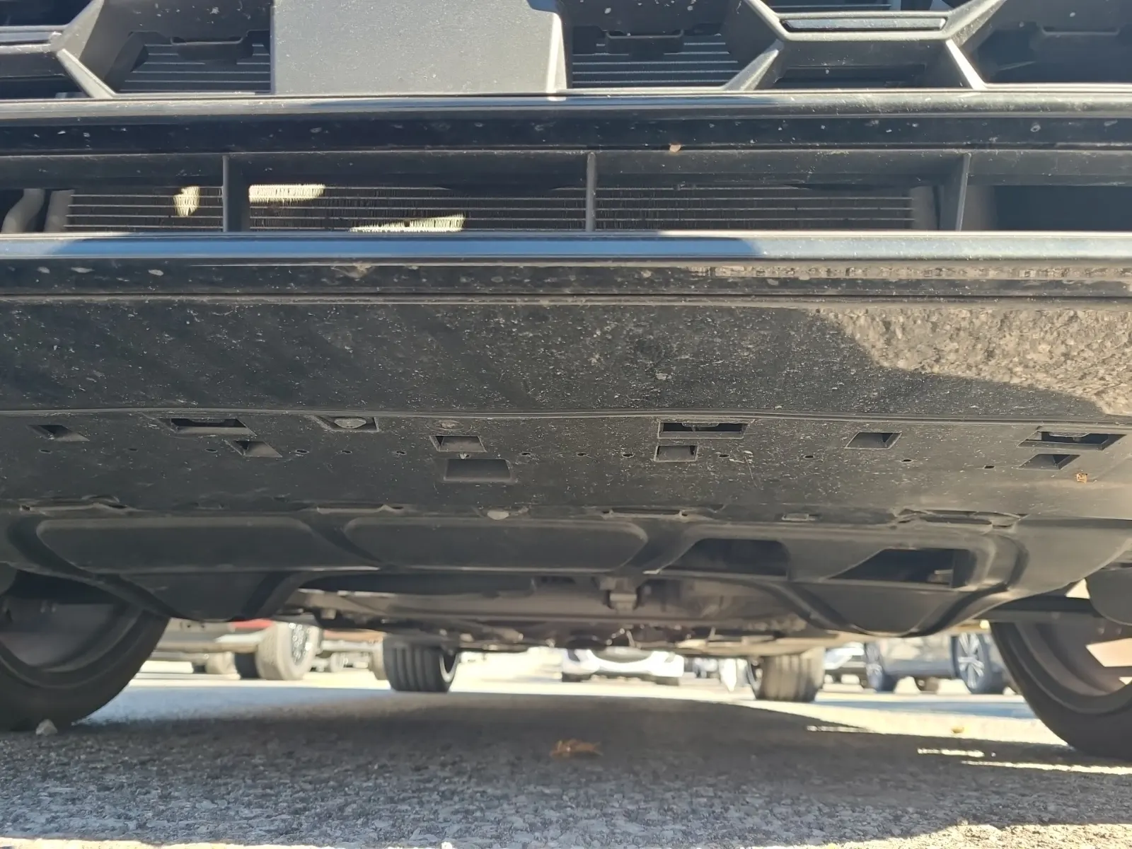 Undercarriage - Front Photo