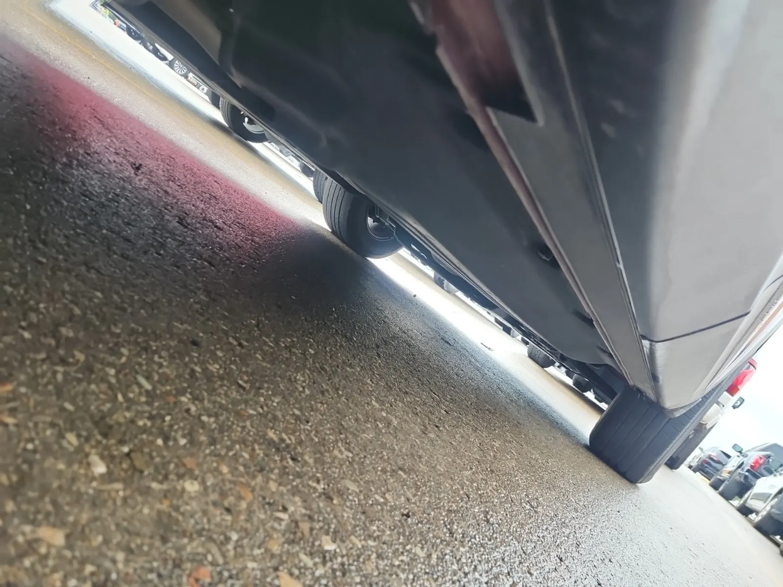 Undercarriage - Passenger Photo