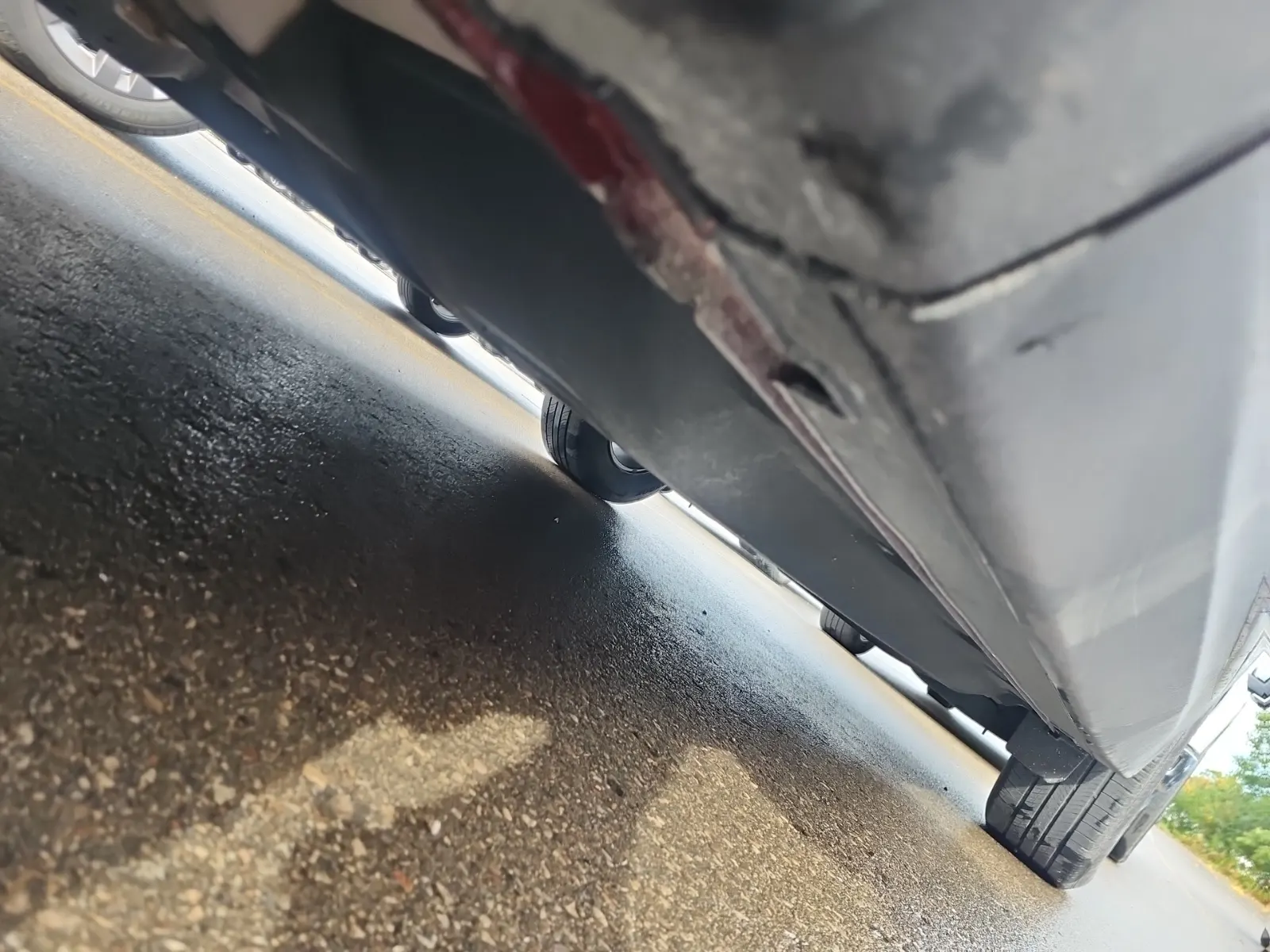 Undercarriage - Driver Photo