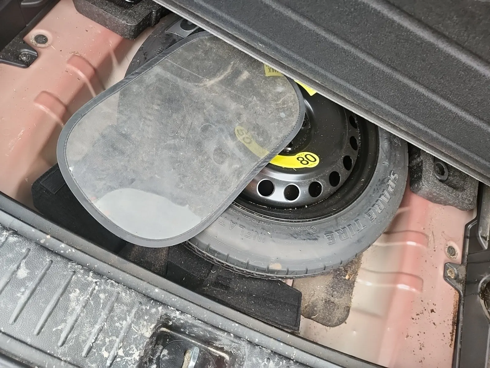 Spare Tire & Wheel Photo