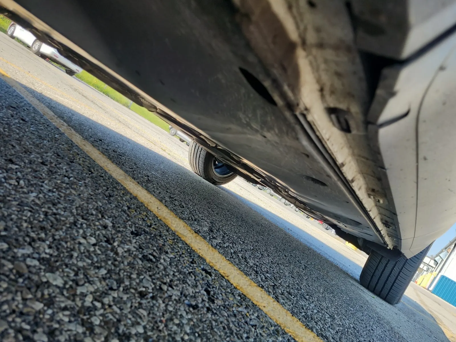 Undercarriage - Driver Photo