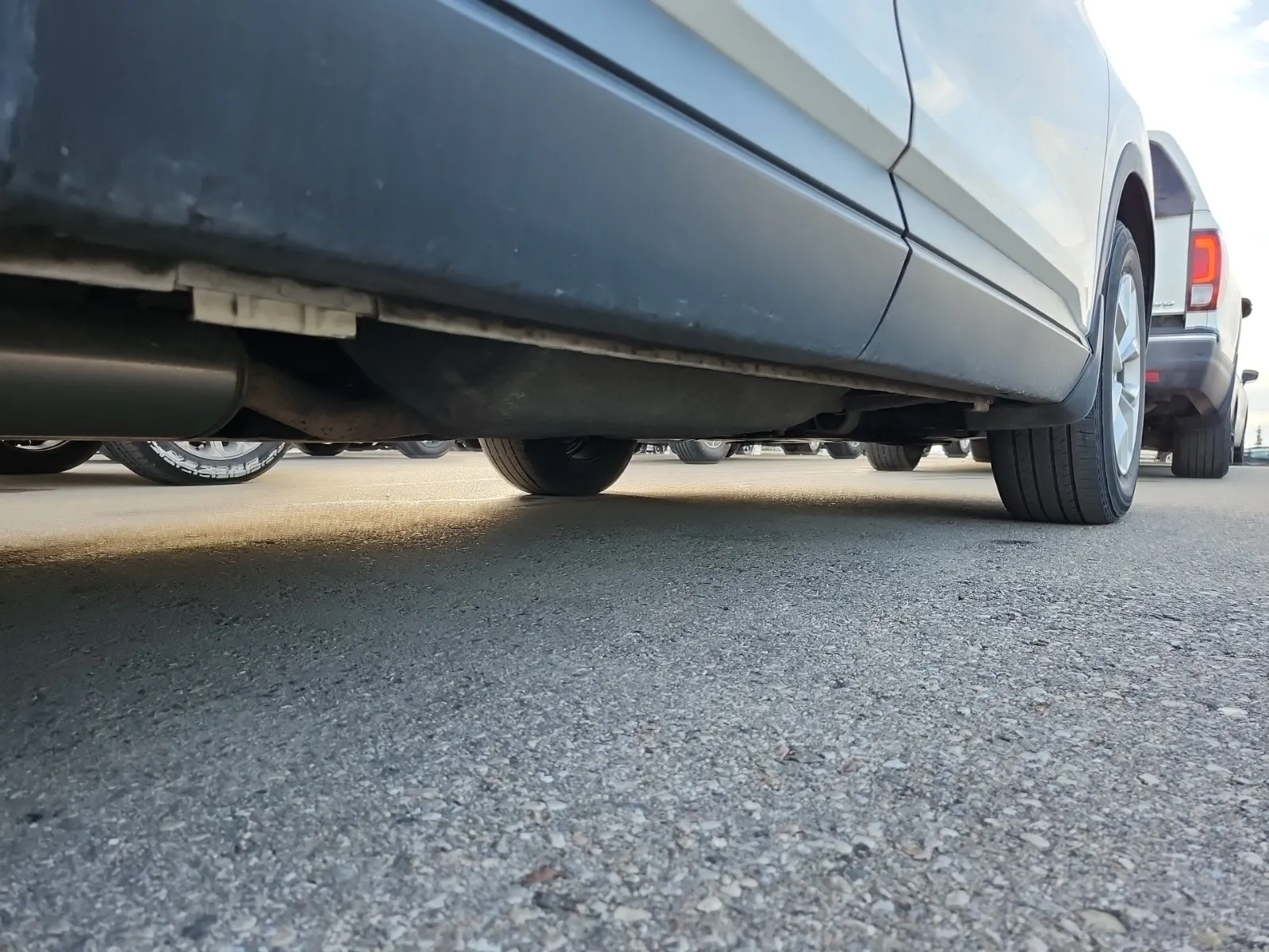 Undercarriage - Passenger Photo