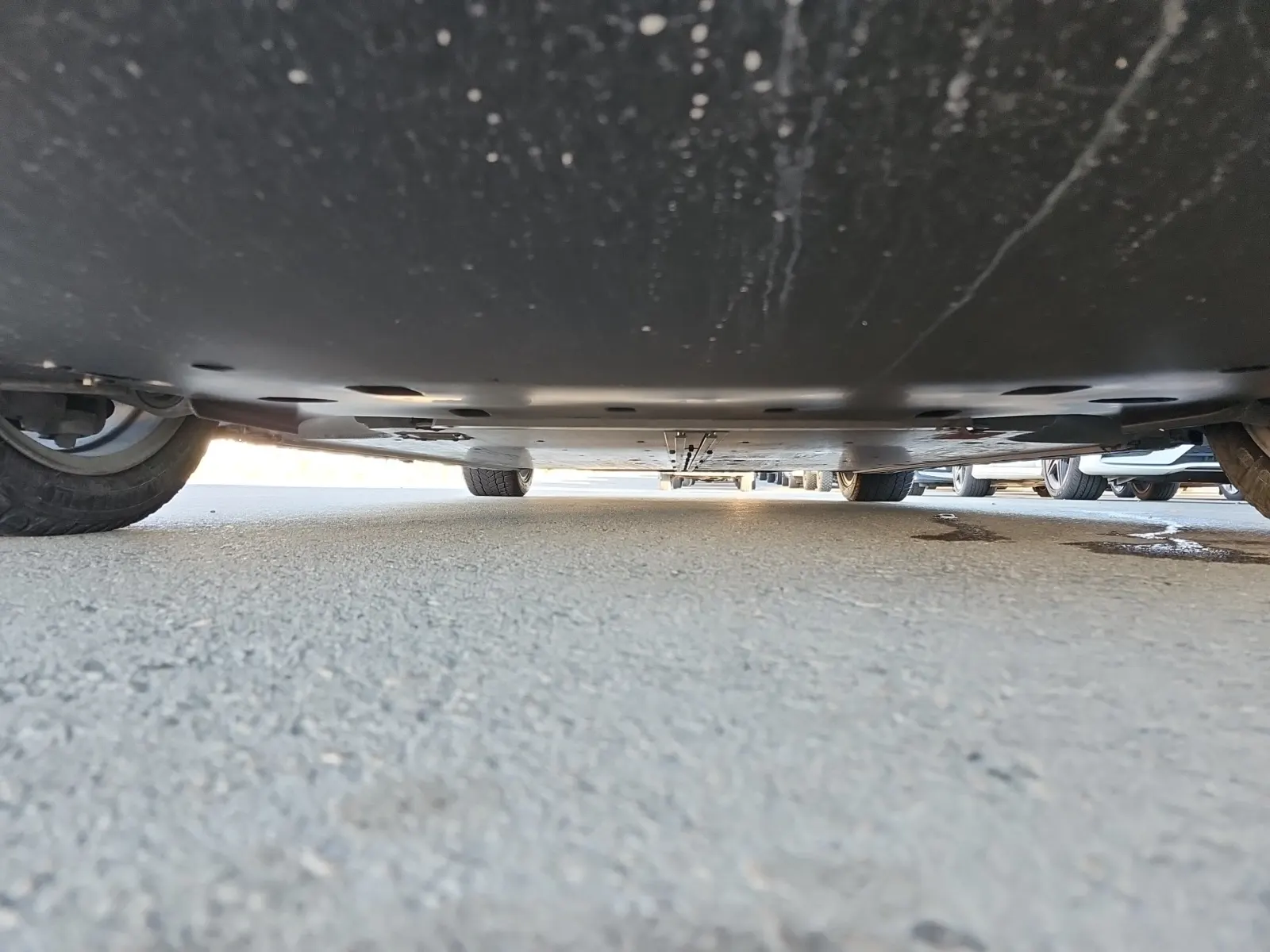 Undercarriage - Front Photo