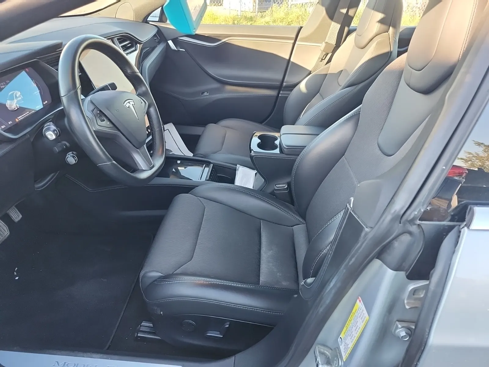 Front Interior Photo
