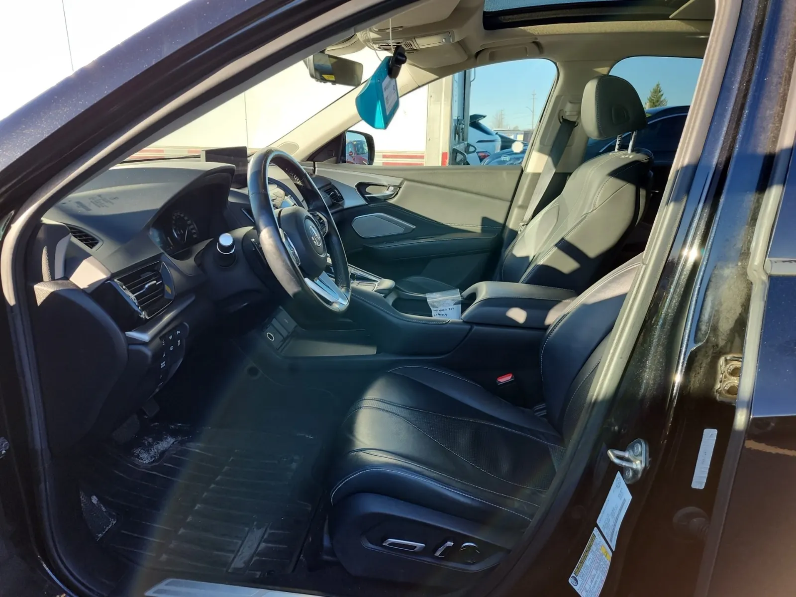 Front Interior Photo