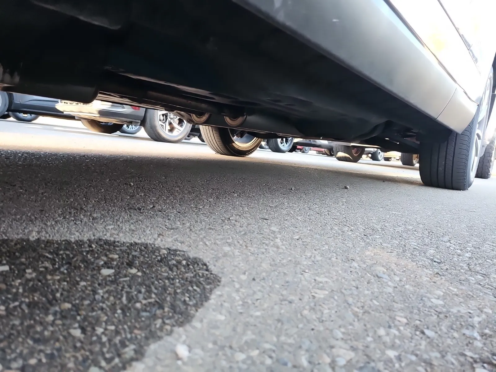 Undercarriage - Driver Photo