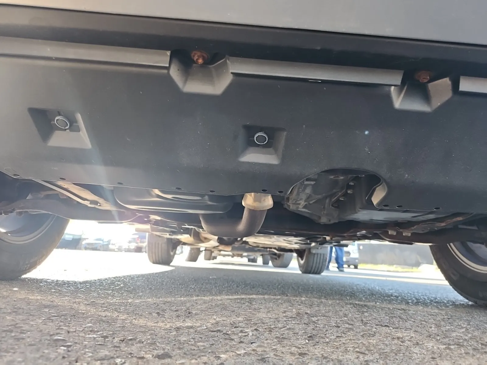 Undercarriage - Front Photo