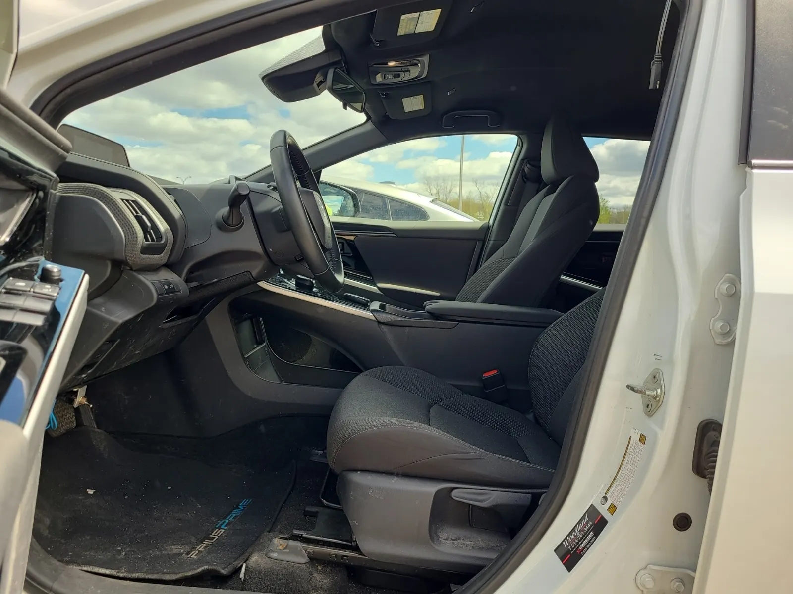 Front Interior Photo