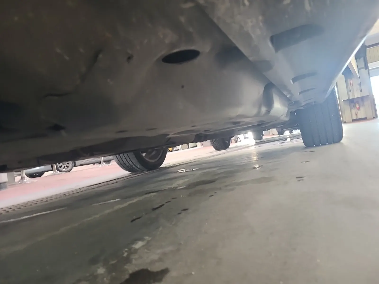 Undercarriage - Driver Photo