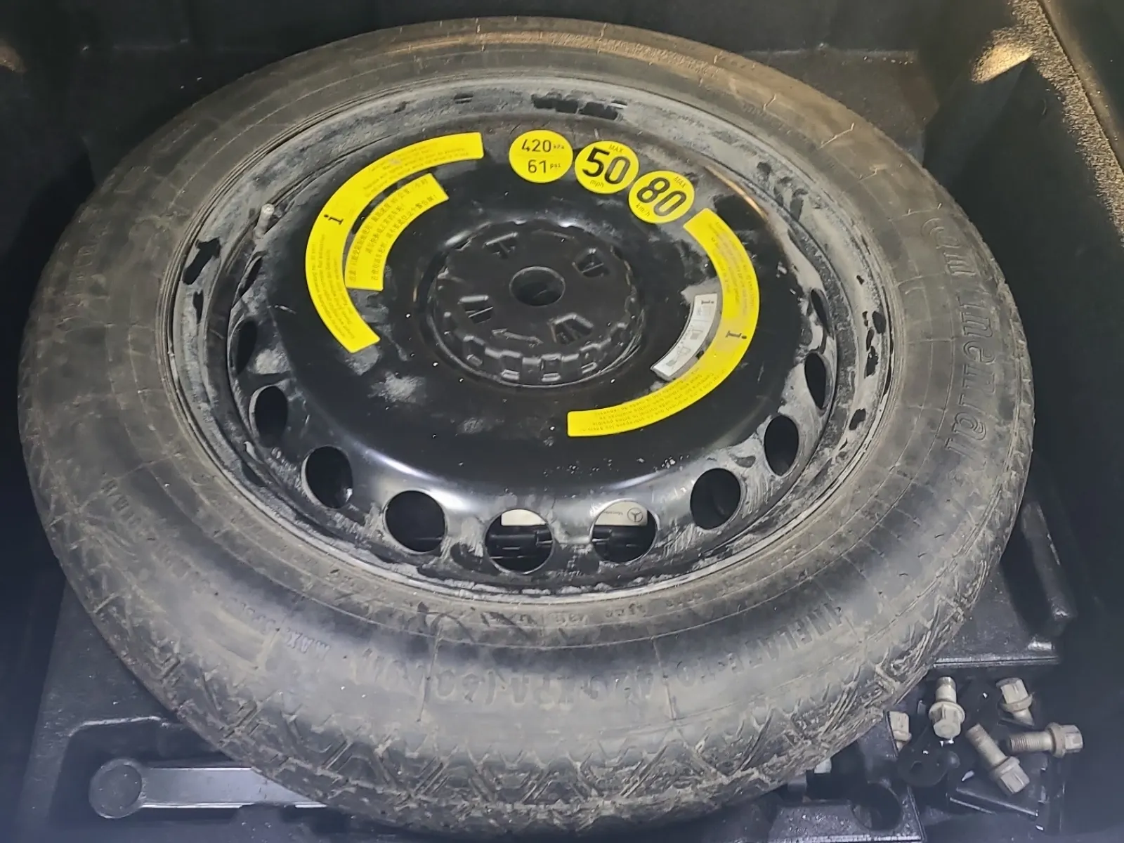 Spare Tire & Wheel Photo