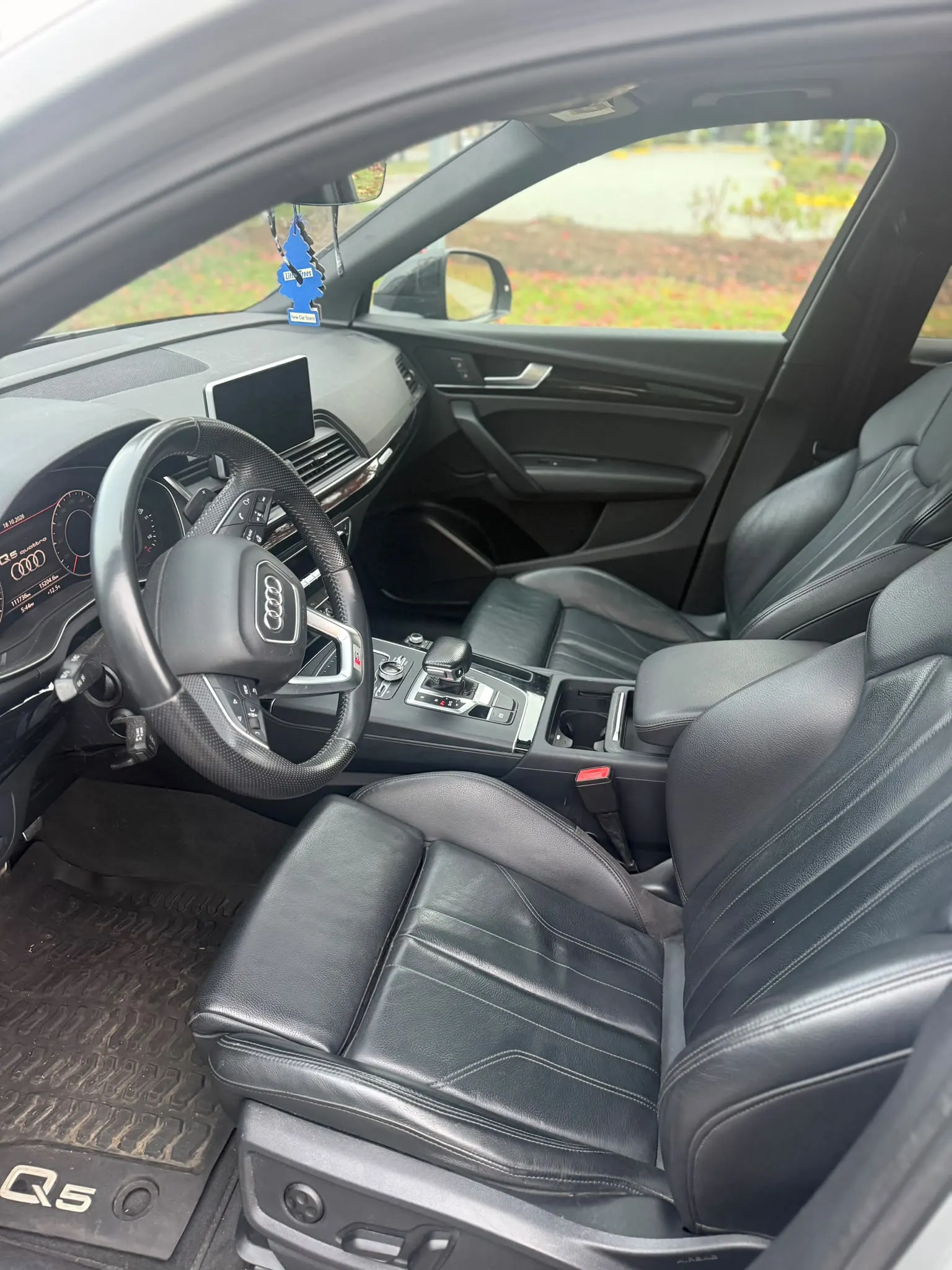 Interior driver side