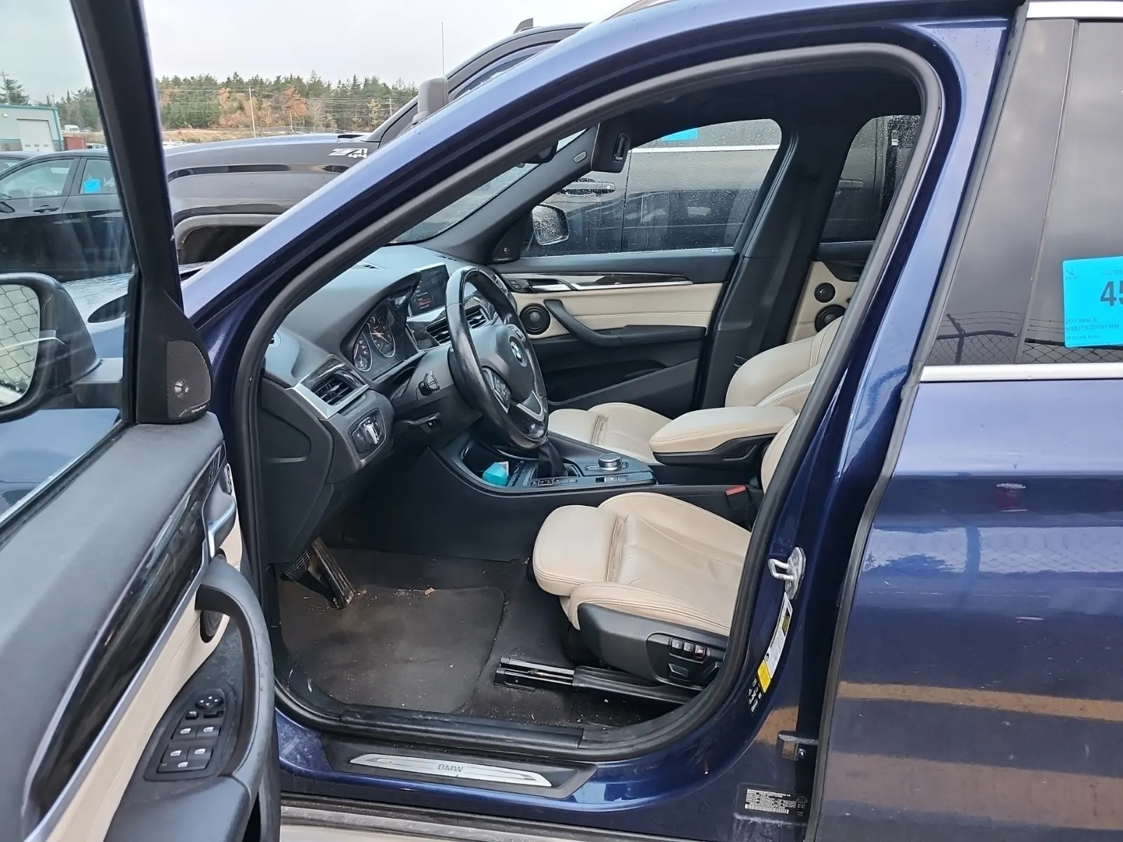 Front Interior Photo