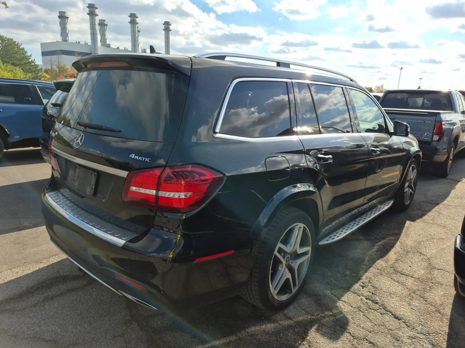 Passenger Rear 3/4 Photo